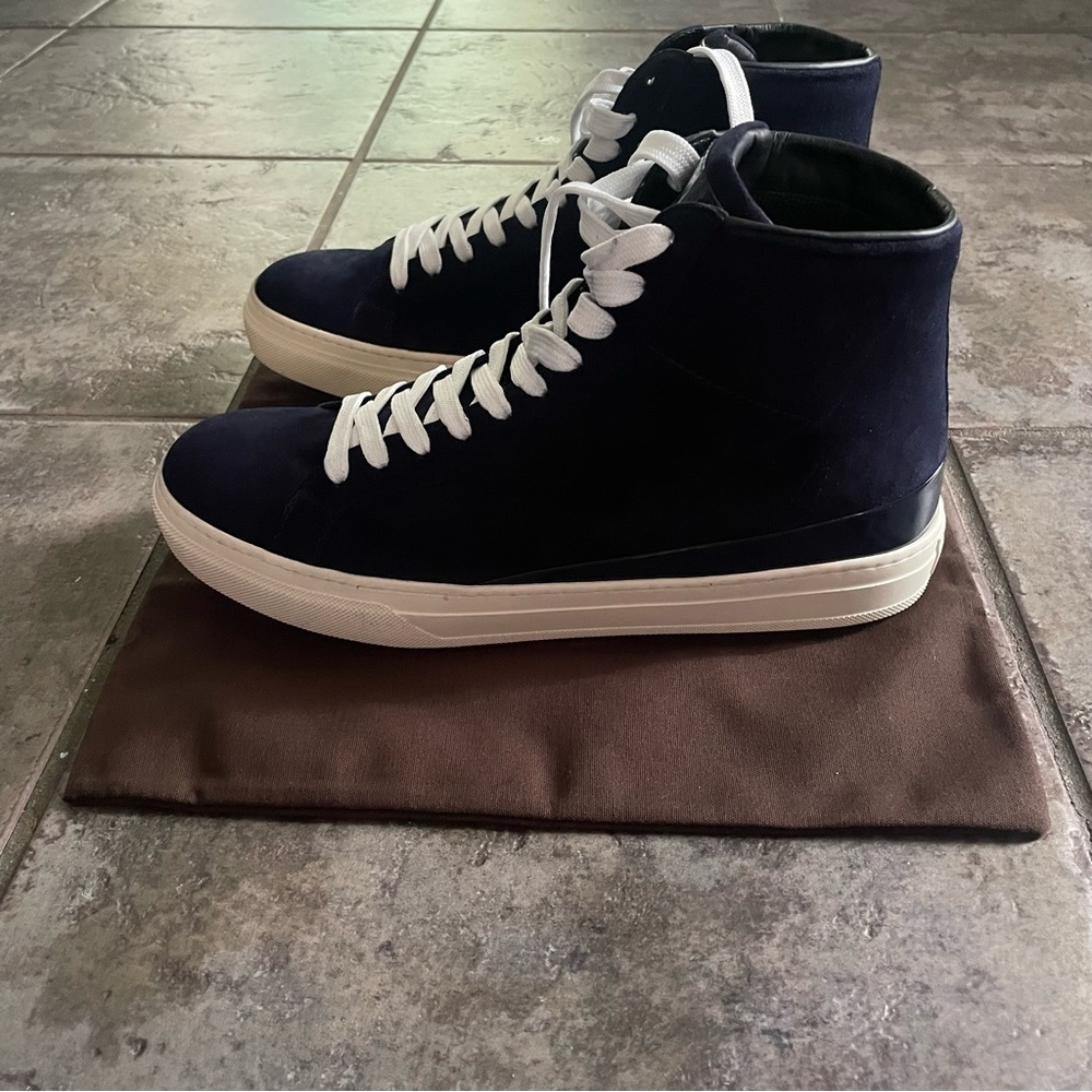 Tod’s Women’s Dark Blue Velvet Sneakers . US 11 Euro 41 . New . Very stylish - Picture 2 of 4